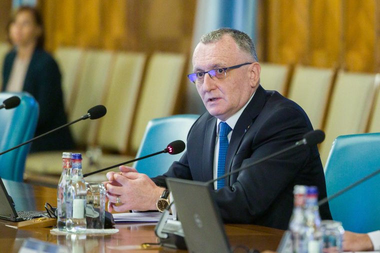 A tanügyi törvények elleni támadásnak állítja be az ellene megfogalmazott plágiumvádakat Sorin Cîmpeanu