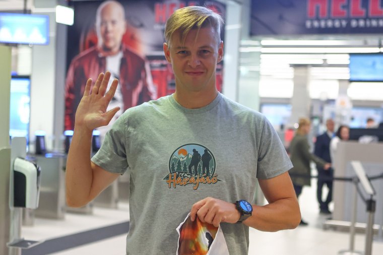 Járatlan útvonalon próbálja meghódítani a „Türkiz Istennőt” Varga Csaba nagyváradi hegymászó