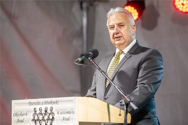 Semjén Zsolt: a magyar törekvéseknek 1849-ben is az európai nagyhatalmak vetettek gátat •  Fotó: MTI/Rosta Tibor
