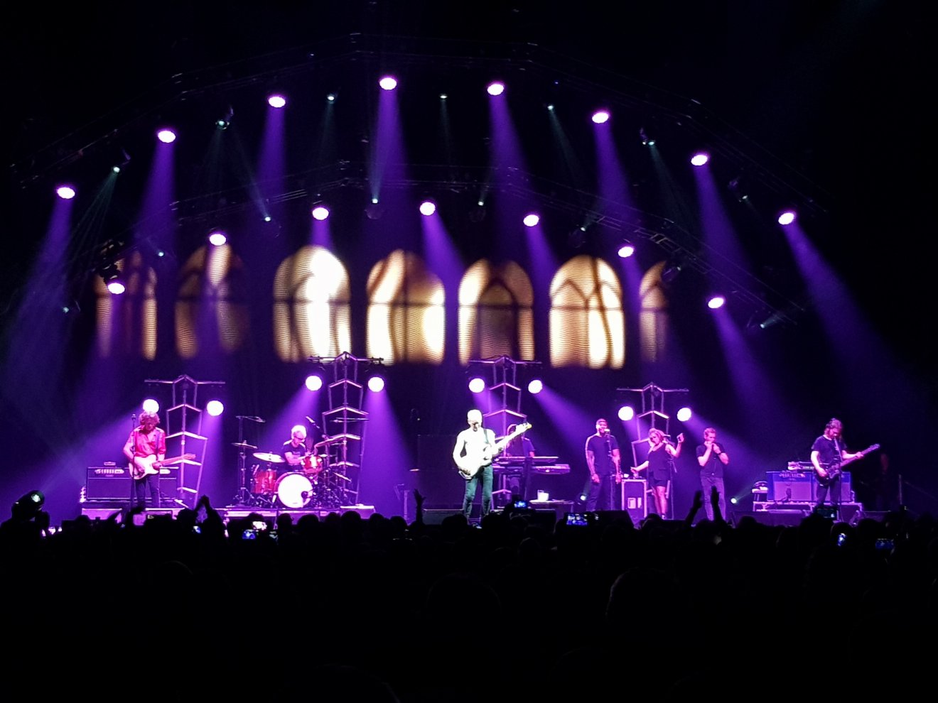 A világhírű énekes 71 évesen is kiválóan zenél •  Fotó: Rostás Szabolcs