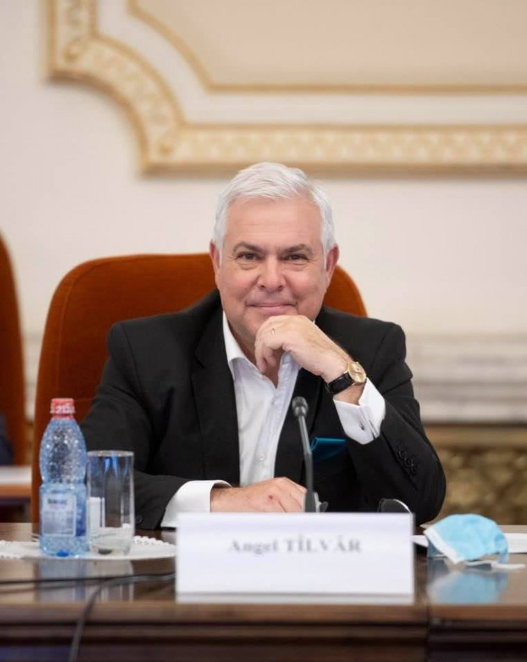 FRISSÍTVE – Letette a hivatali esküt Angel Tîlvăr új védelmi miniszter