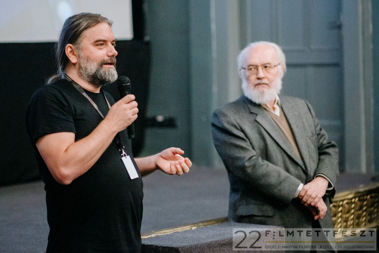 Csibi László rendező és a dokumentumfilm egyik interjúalanya, Szilágyi N. Sándor nyelvész, könyvszerkesztő •  Fotó: Filmtettfeszt