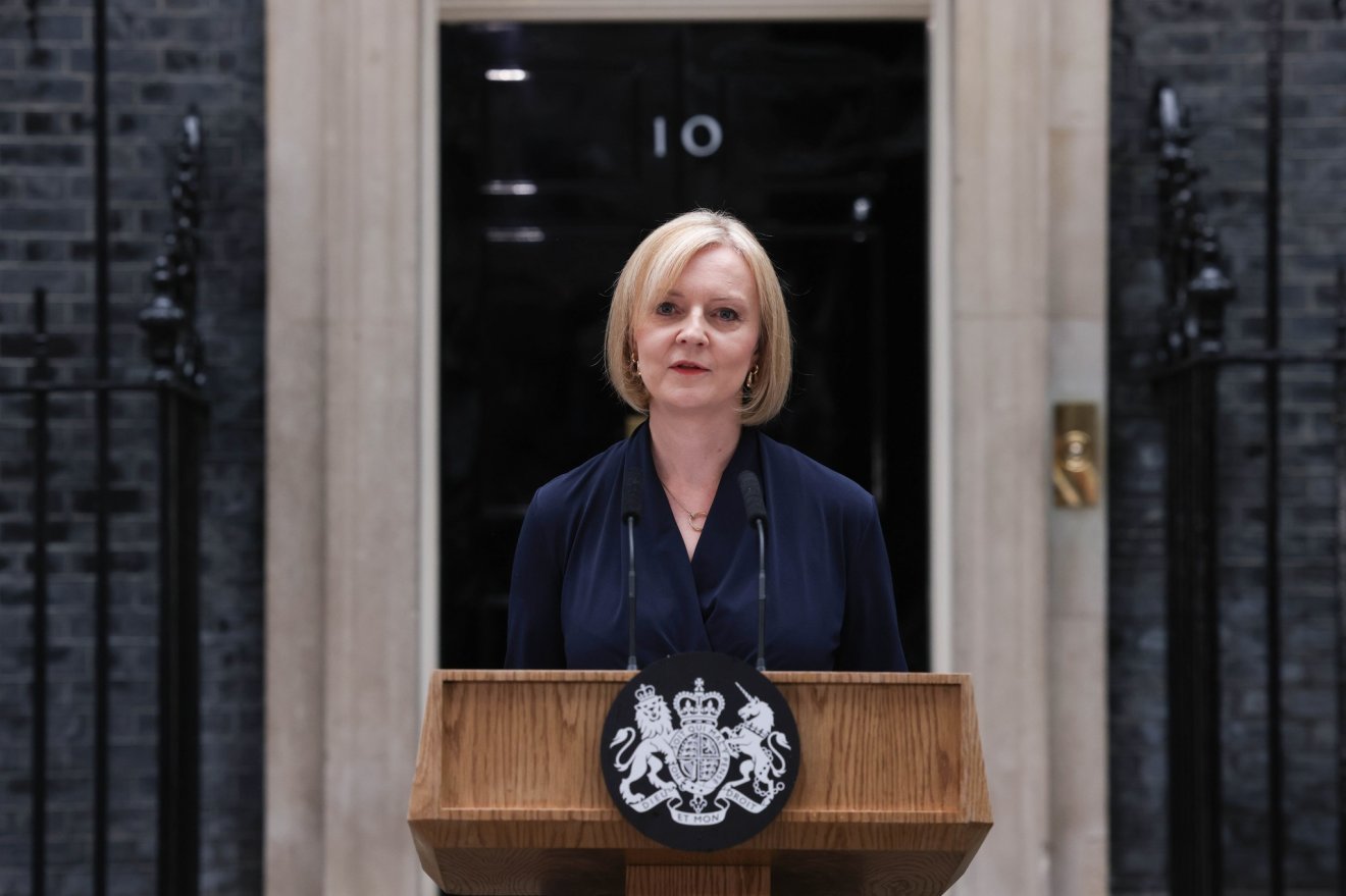 •  Fotó: Liz Truss/Facebook