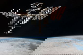 Visszatértek a Földre az űrhajósok, akik a Nemzetközi Űrállomáson rekedtek