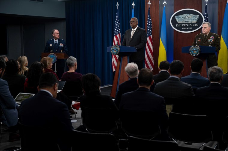 Washington: az amerikai gépek továbbra is repülni fognak a nemzetközi légtérben