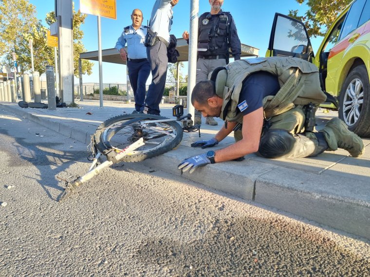Két robbantásos merényletet követtek el Izraelben