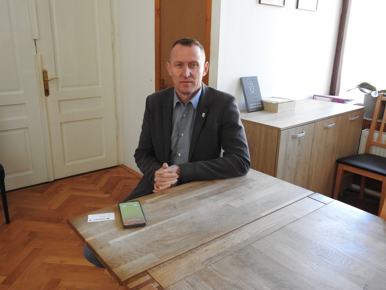 Fülöp László Zsolt polgármester: gazdasági szempontból a város erőssége a Medve-tó és a wellnessturizmus •  Fotó: Makkay József