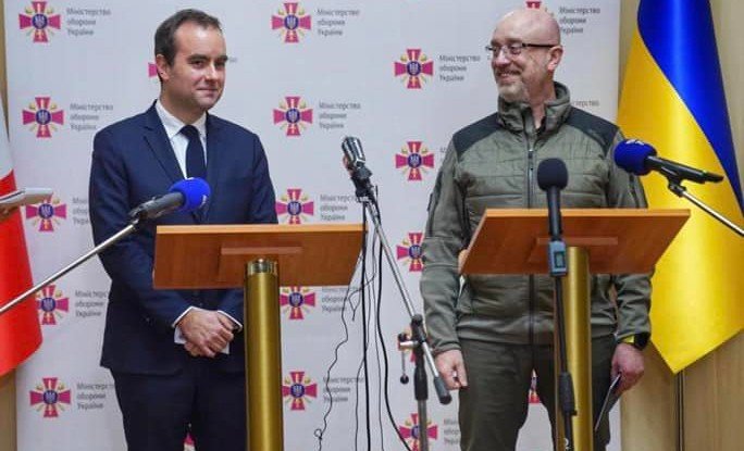 További támogatást ígért kijevi látogatásán a francia védelmi miniszter