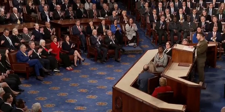 Zelenszkij az amerikai kongresszusban: az Ukrajnának küldött amerikai pénz befektetés a globális biztonságba és demokráciába