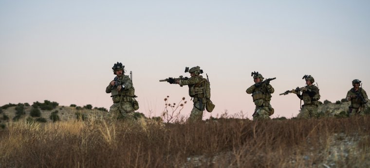 Az Ukrajnát támogató NATO-misszió romániai logisztikai központja parancsnokságának létrehozását javasolja Nicușor Dan
