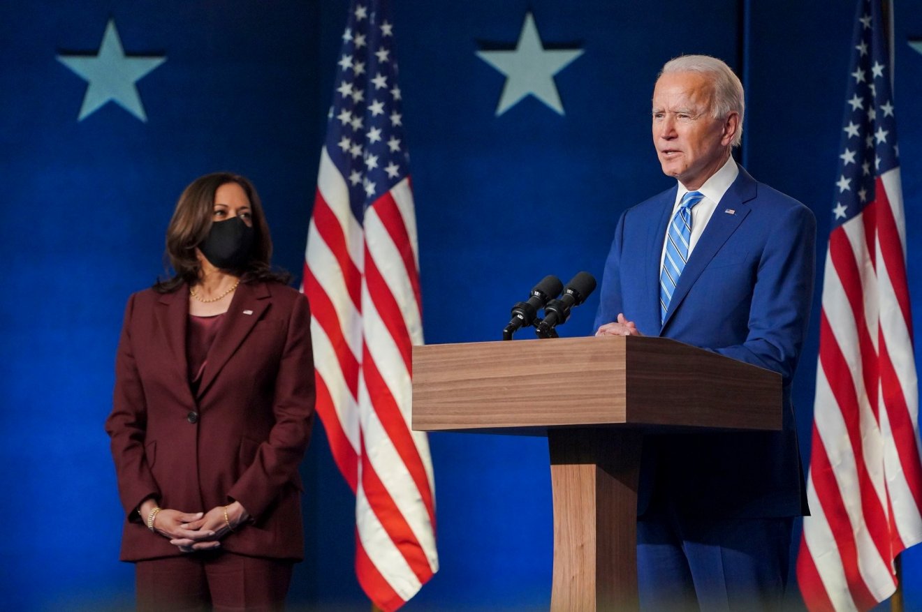 Joe Biden szerint azonnal és hosszú távon is súlyos költségekkel terhelik majd az orosz gazdaságot •  Fotó: Joe Biden/Facebook