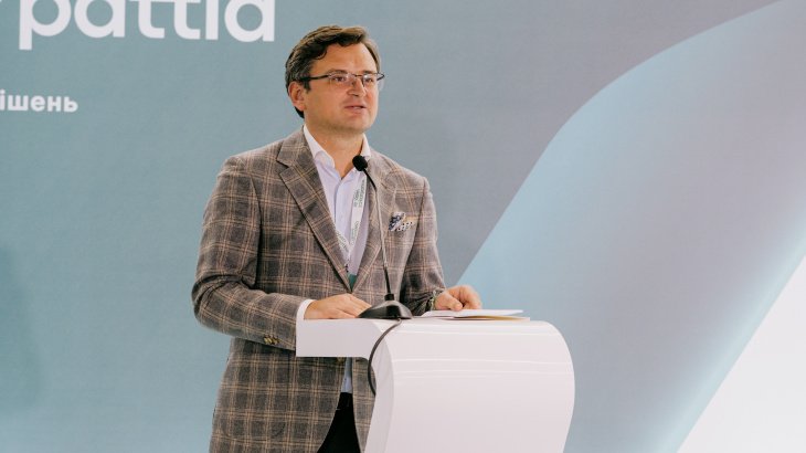 Történelmi visszatekintés. Kuleba szerint stratégiai hiba volt az ukrajnai nukleáris fegyverek elszállításáról szóló Budapesti Memorandum •  Fotó: Ukrán külügyminisztérium