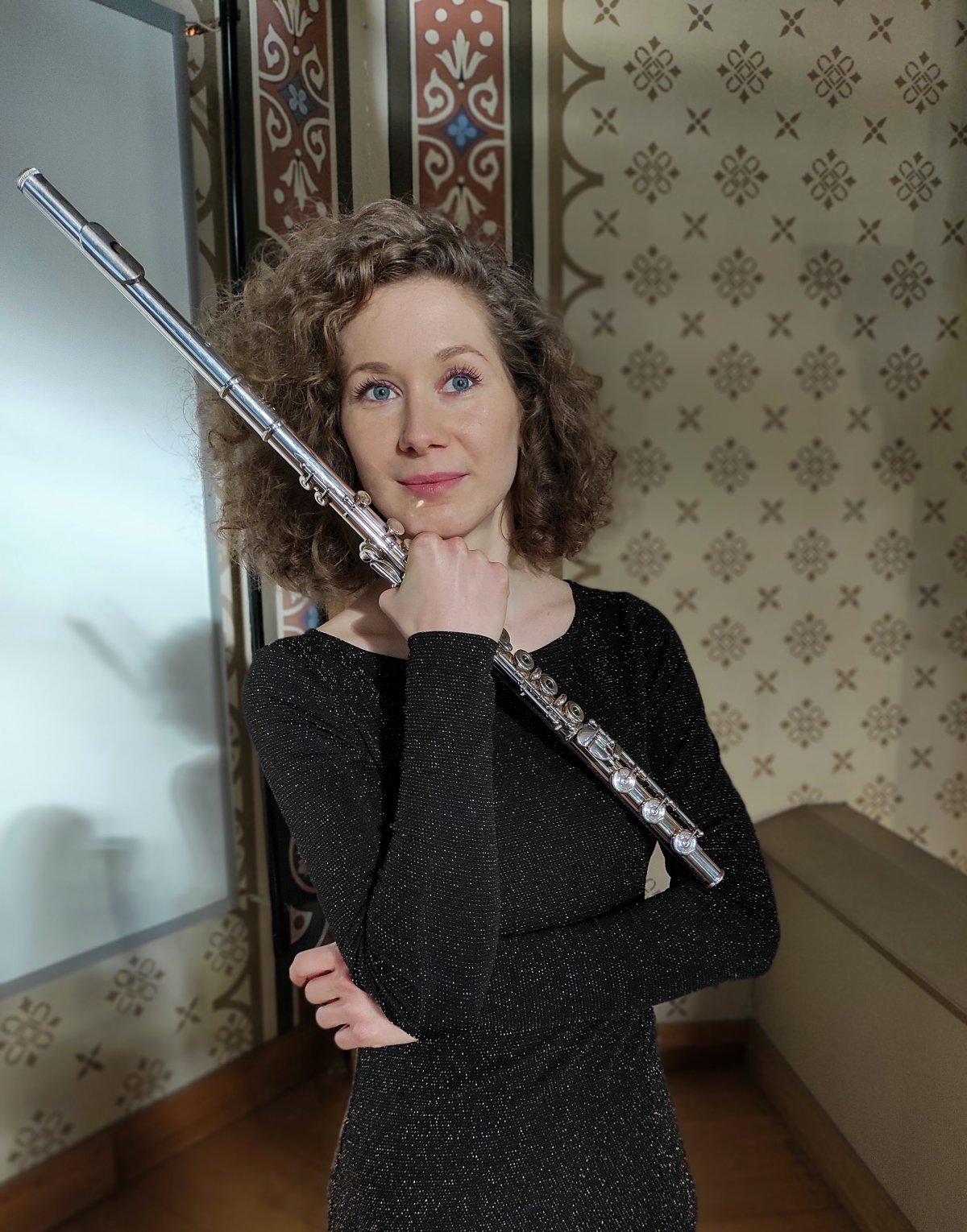 Váta Izabella fuvolaművész lelkének egy darabja mindig szülővárosában, Csíkszeredában marad &bullet;  Fotó: Széchenyi István Egyetem