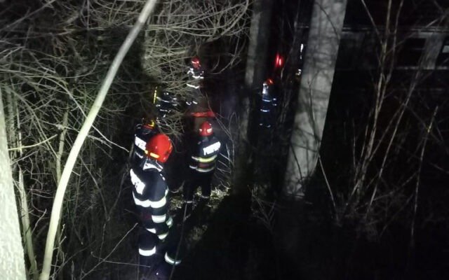 FRISSÍTVE - Mégis ütközött egy tehervonattal az Aradról Bukarestbe tartó vonat Dél-Romániában
