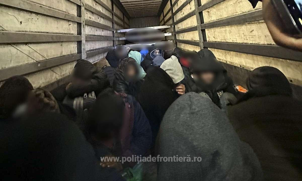 •  Fotó: Román határrendészet