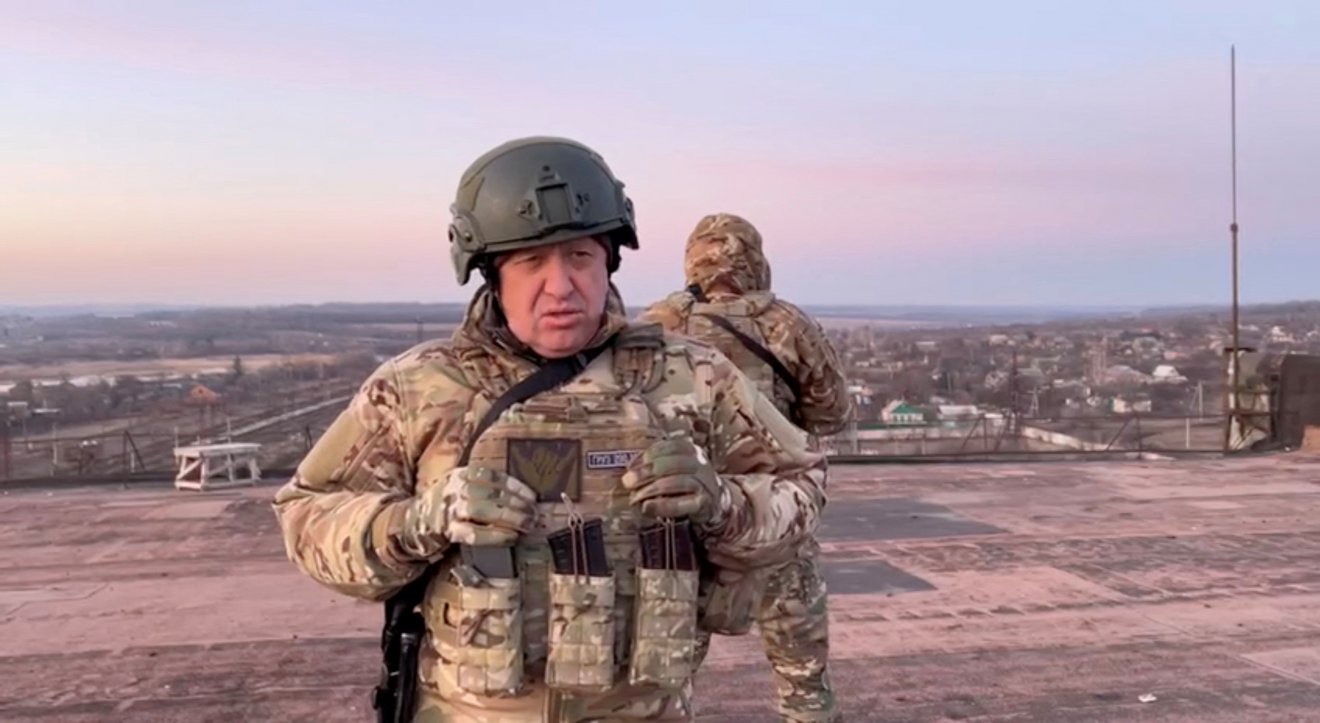 Zavarosban bányászik. A Wagner-tulajdonos Jevgenyij Prigozsin kezébe került a szudáni aranybányászat •  Fotó: Videófelvétel