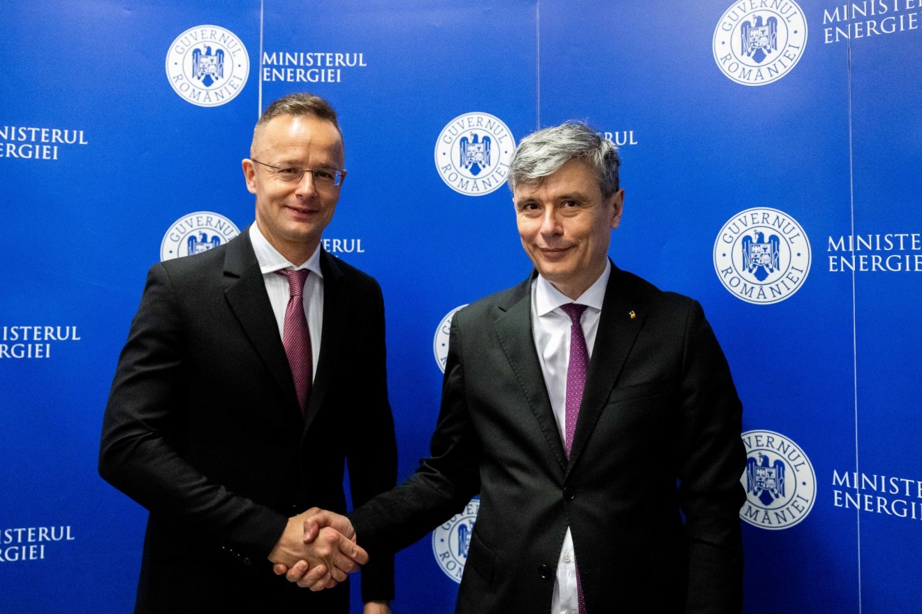•  Fotó: Facebook/Szijjártó Péter