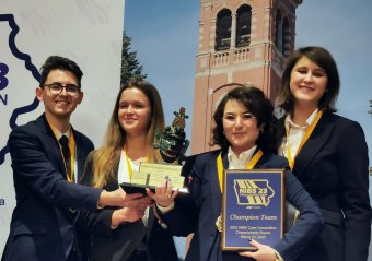 Rangos amerikai esettanulmány-versenyen győztek a BBTE magyar közgázosai