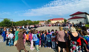 Bukarestből is látszik az ippi áldozatos munka: magyar pedagógust méltatott a tanügyminisztérium