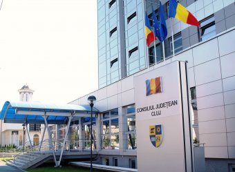 „Alig dolgoznak napi három órát a sok pénzért” – Kifakadt közalkalmazottjaira a Kolozs Megyei Tanács elnöke