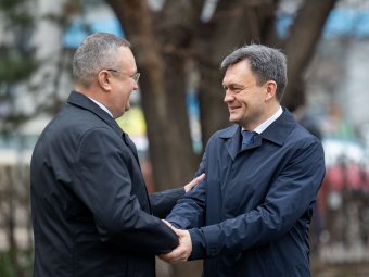 Ciucă szerint Románia továbbra is szilárdan kiáll Moldova területi épsége mellett