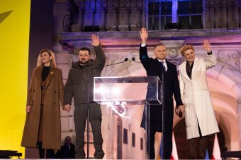 Duda: nem szabad engedni Putyinnak, az orosz csapatokat egész Ukrajnából ki kell vonni