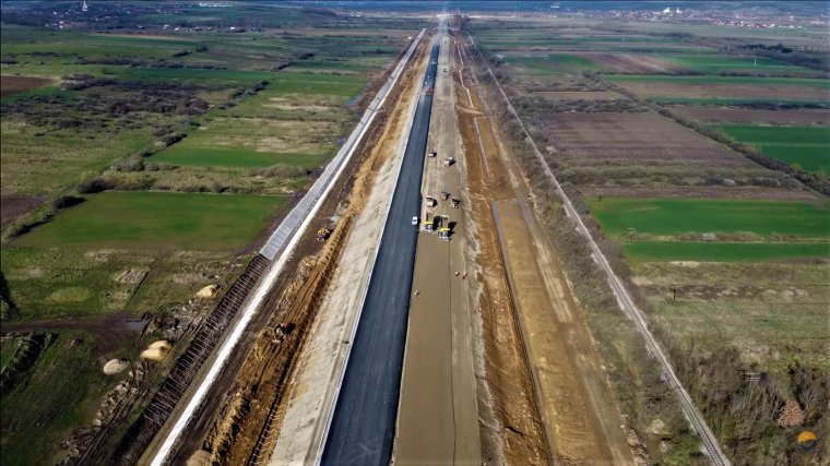 Ciolacu szerint hamarosan sikerül megdönteni az egy év alatt átadott sztráda-kilométerszám rekordját