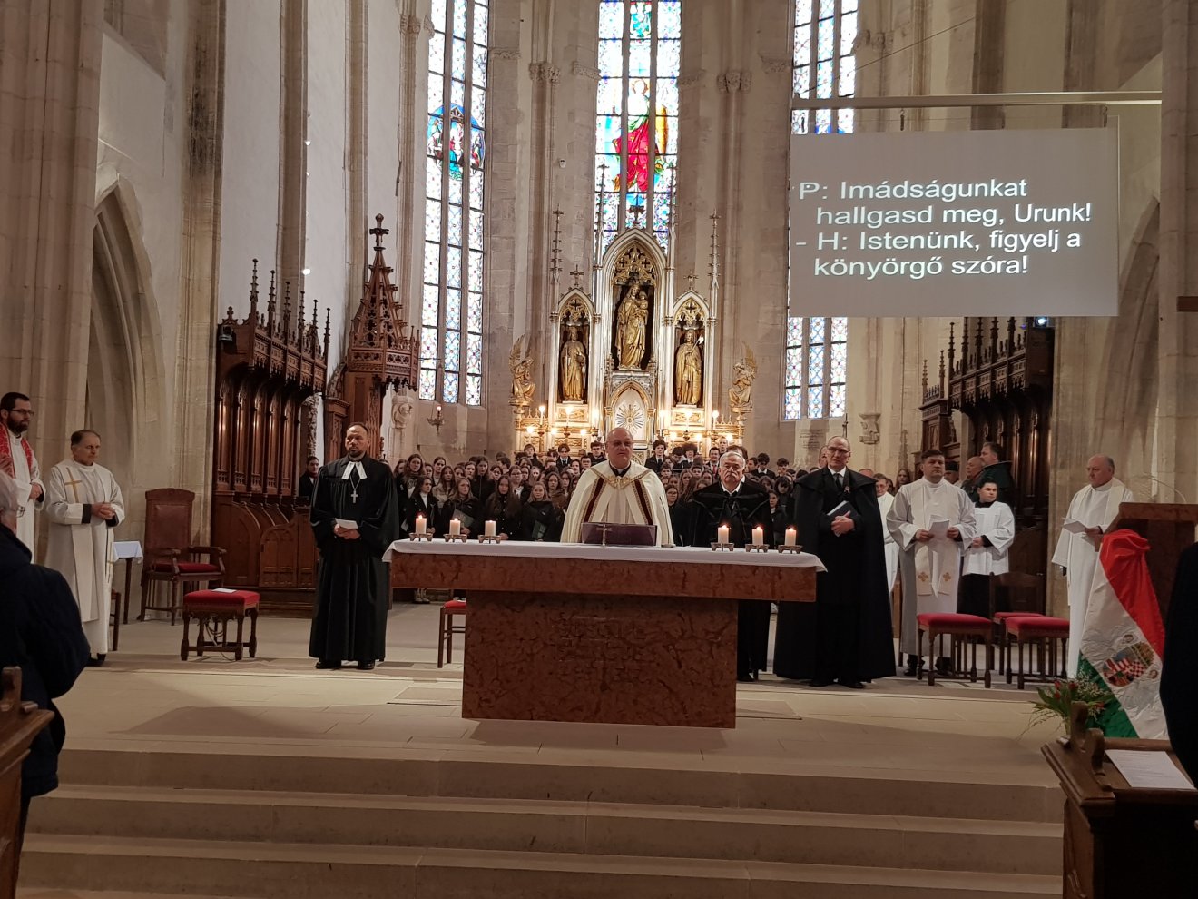 Ökumenikus istentisztelet március idusán az erdélyi magyar történelmi egyházak képviselőivel a Szent Mihály-templomban •  Fotó: Rostás Szabolcs
