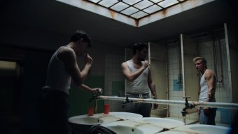 Az időutazó börtöncella: új magyar mini-krimik március közepétől a Duna tévében