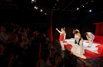 Névadójának születésnapján, nők napján avatta fel új termét a nagyváradi Szigligeti Színház