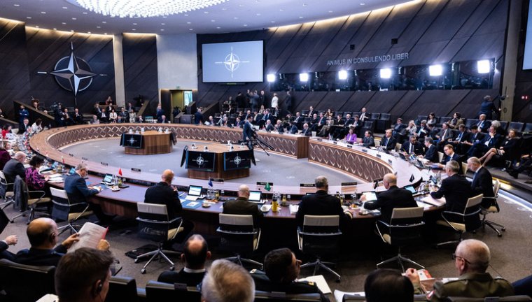 A NATO szerint történelmi hiba lenne, ha Kína katonailag támogatná Oroszországot