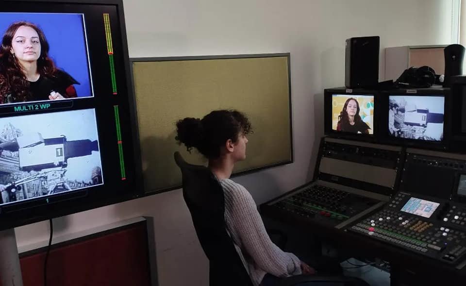 A Babeș–Bolyai Tudományegyetemen ősztől nemcsak újságírást, de digitális média szakot is választhatnak az egyetemi hallgatók •  Fotó: BBTE média szak