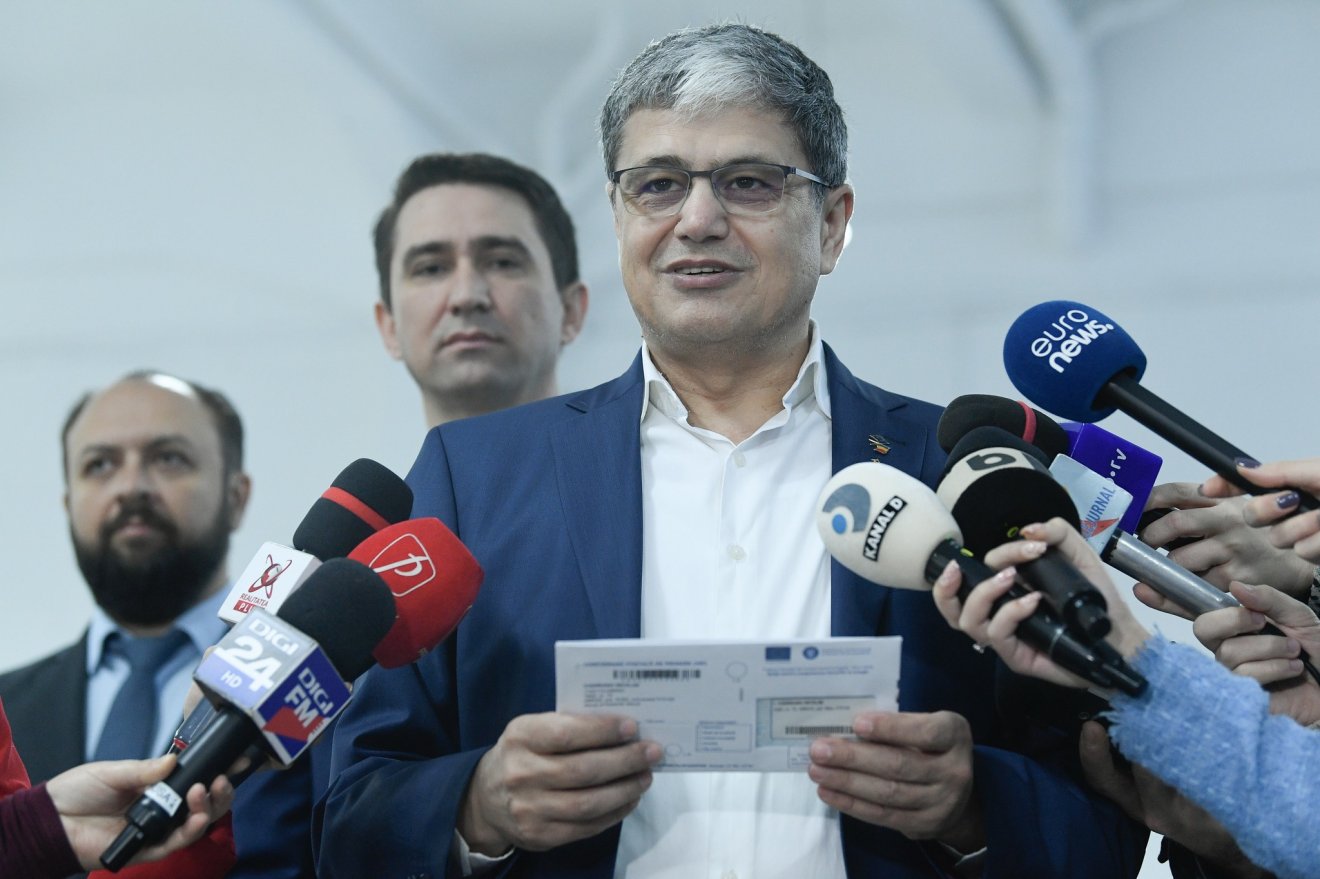 Marcel Boloș miniszter bejelentése nem sok jóval kecsegtet a közalkalmazottak számára •  Fotó: Marcel Boloș/Facebook