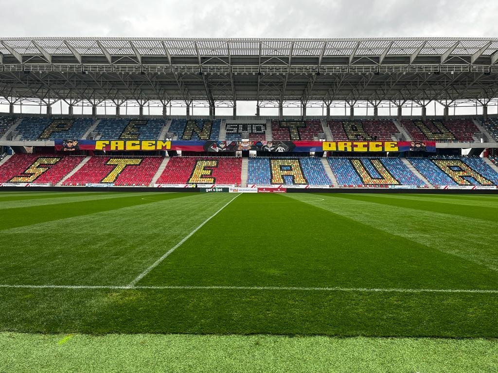 A név kötelez. De kit? •  Fotó: Facebook/Steaua București