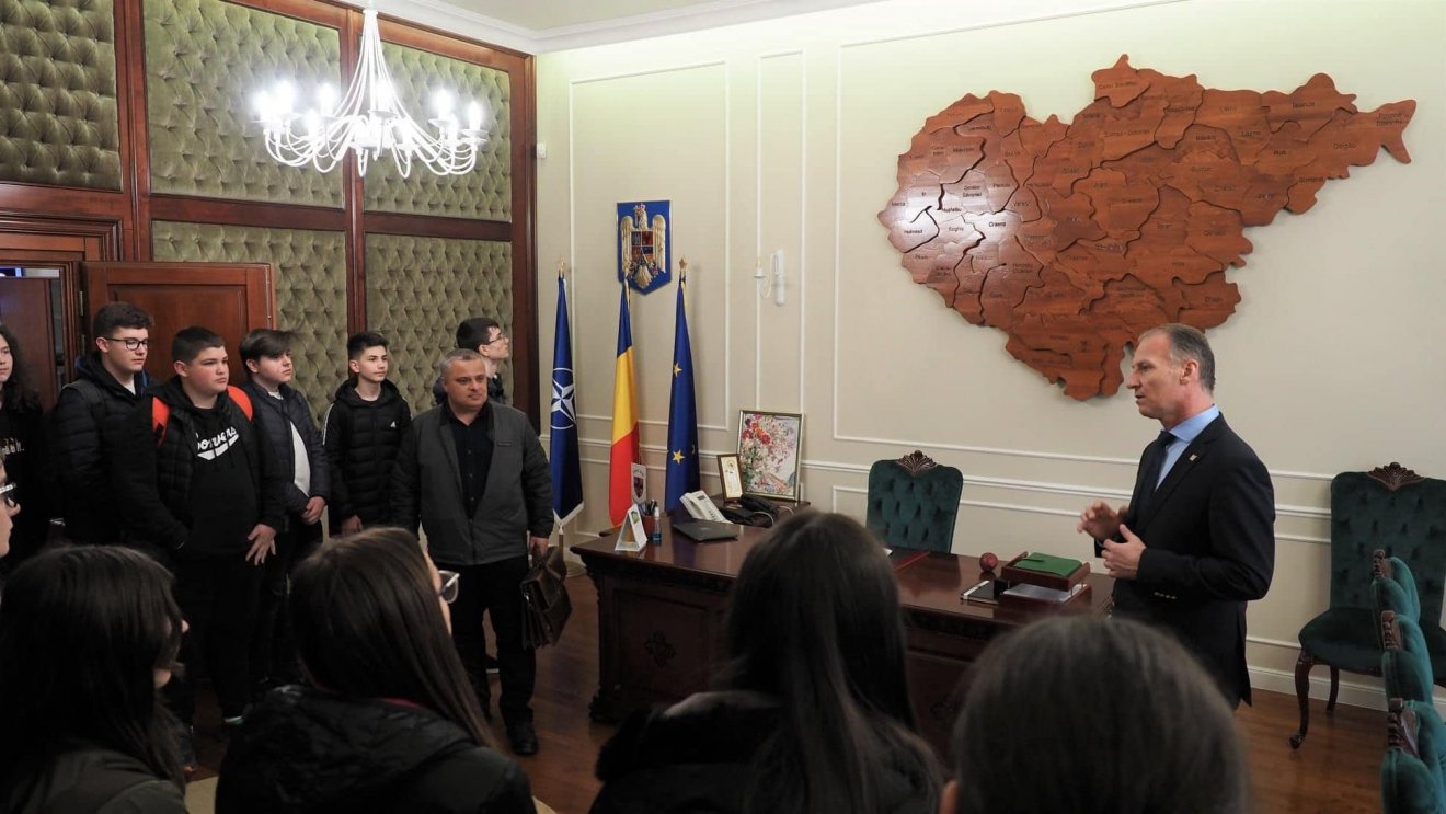 Megyehatárokon át. Dinu Iancu-Sălăjanu (jobbra) szerint az önkormányzat kiaknázná a Szilágyország brandet is •  Fotó: Facebook/Dinu Iancu Sălăjanu