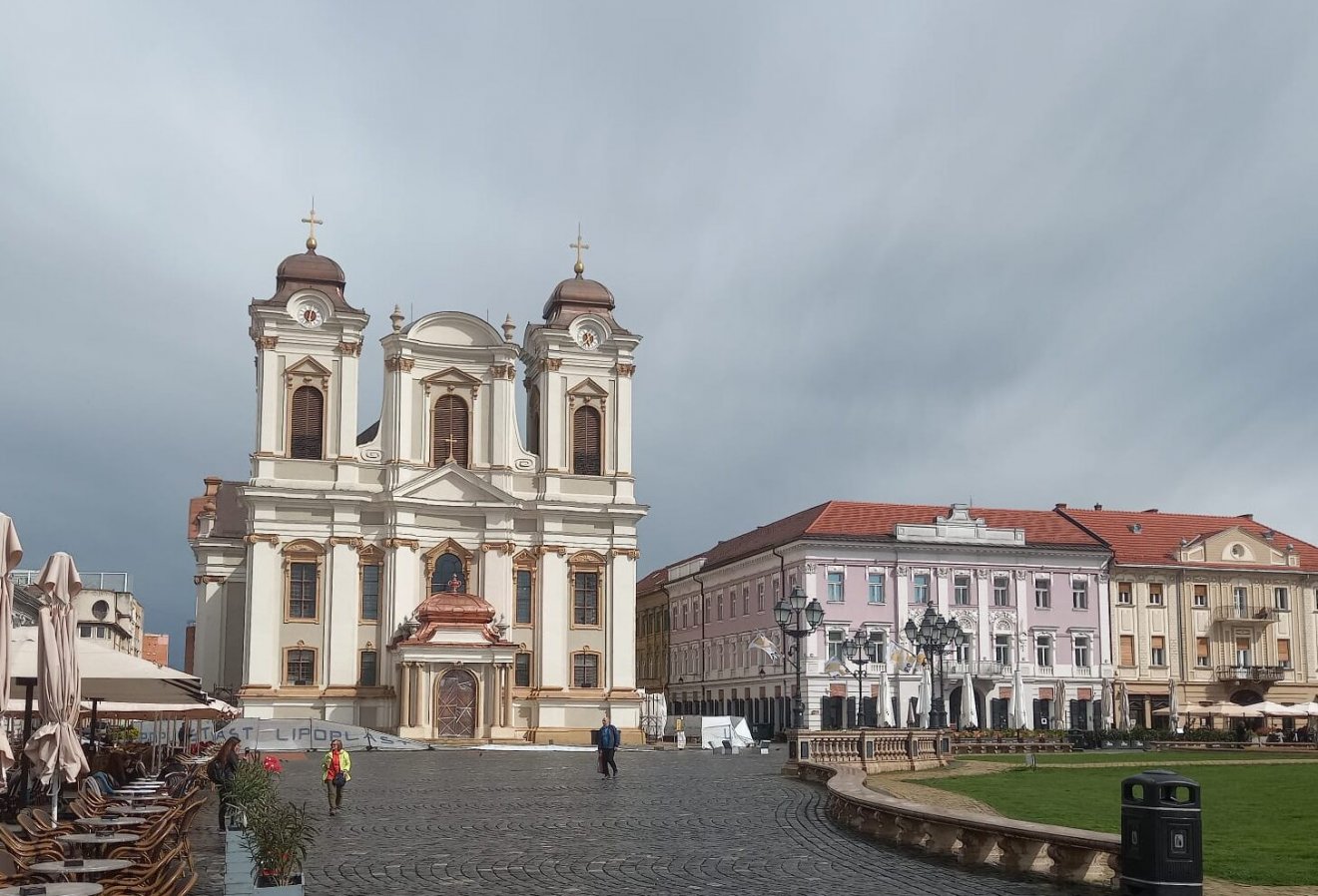 •  Fotó: A temesvári püspökség sajtóirodája