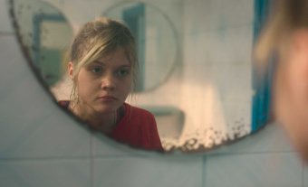 Középiskoláskorú anya kétségek között: újabb magyar film az erdélyi mozikban