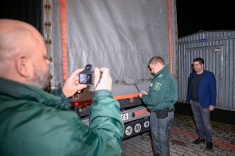 Románia szigorúbban ellenőrzi az országon áthaladó ukrán gabonaszállítmányok útját, de nem foganatosít importtilalmat