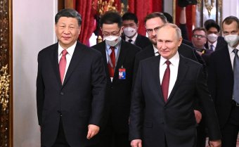 Halálos eszközöket gyárt Oroszországnak Kína az EU külügyi főképviselője szerint