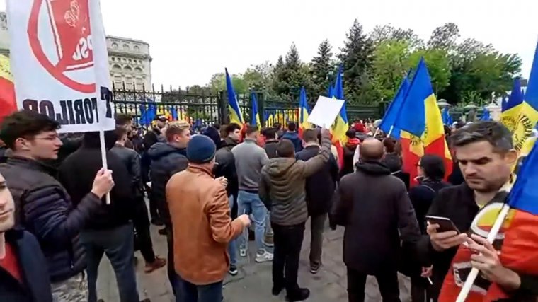 Újabb bírságok az erőszakba torkollt, törvénytelen AUR-tüntetés miatt, a teljes összeg már meghaladta a 80 ezer lejt