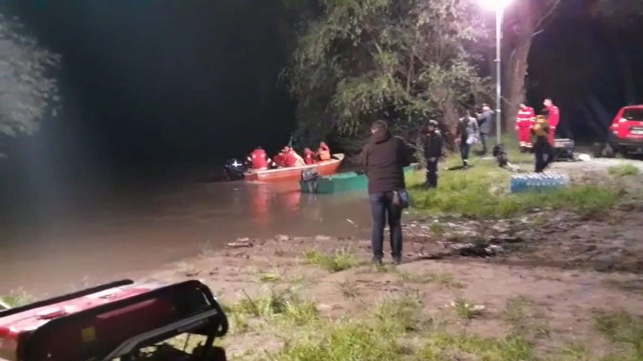 •  Fotó: Videófelvétel