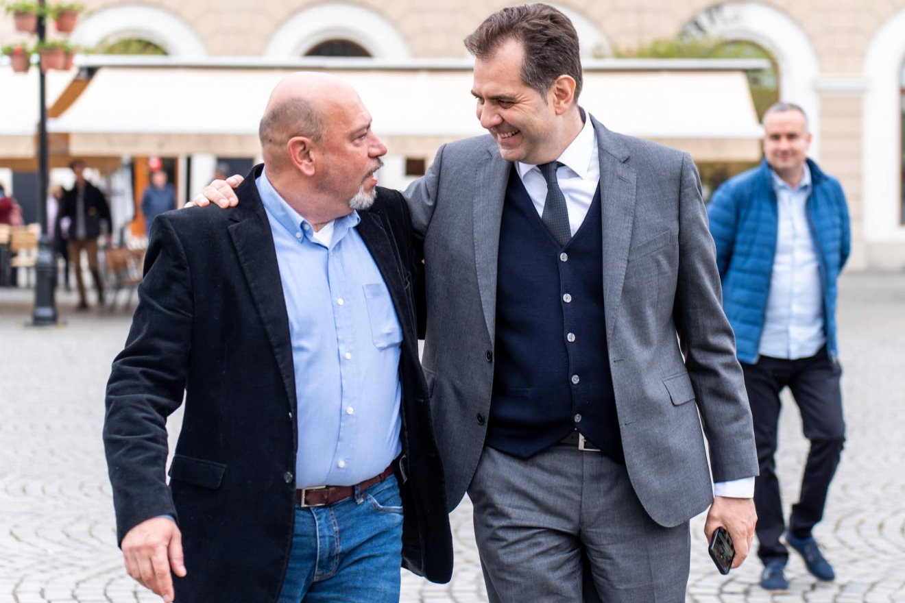 Antal Árpád „történelmi pillanatnak” nevezte Markó Attila hazatérését •  Fotó: Antal Árpád/Facebook