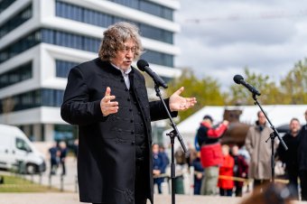 Lemondott Vidnyánszky Attila, a Nemzeti Színház vezérigazgatója, de egyelőre még a helyén marad