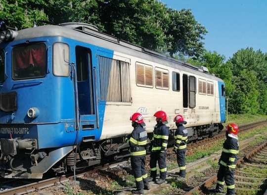 A román vasút újabb negatív rekordja: közel tíz óra alatt tett meg 150 kilométert egy vonat a Partiumban