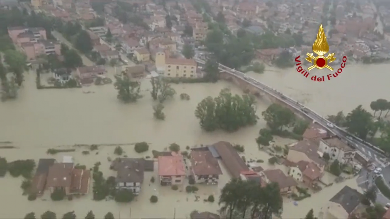•  Fotó: Videófelvétel/Twitter/Vigili del Fuoco