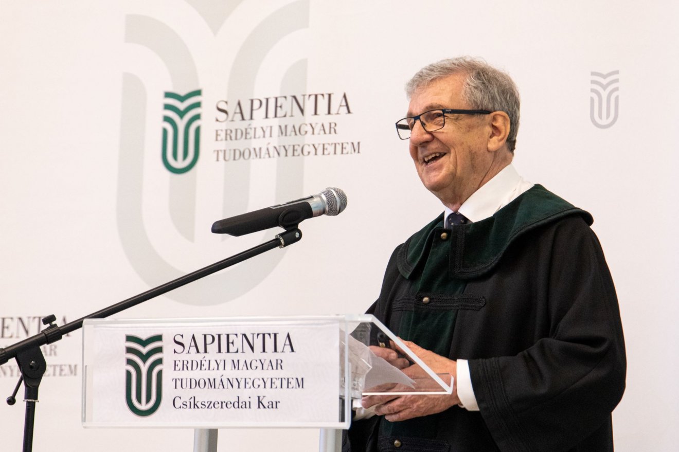 Maróth Miklós klasszika-filológus, orientalista egyetemi tanár, a Magyar Tudományos Akadémia volt alelnöke, a Sapientia Hungariae Alapítvány volt elnöke •  Fotó: Sapientia EMTE