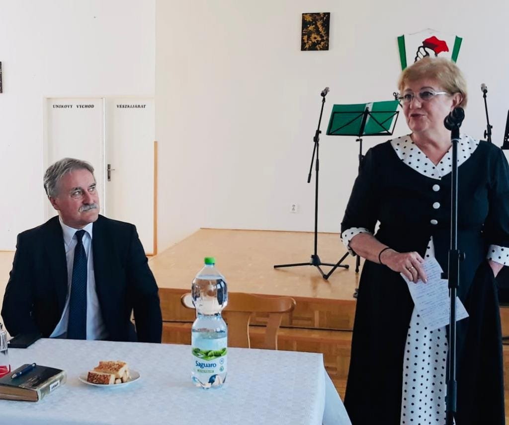 •  Fotó: Facebook/Dr. Szili Katalin