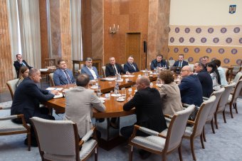 Ígérget a kormány, nehogy az egészségügyi alkalmazottak is sztrájkba lépjenek