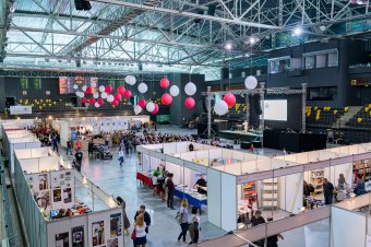 Parti Nagy Lajos, Varró Dániel, számos magyar és román szerző vesz részt a csütörtökön kezdődő SepsiBook irodalmi fesztiválon