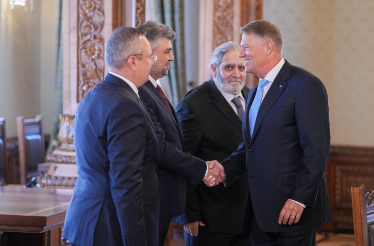Árulkodó jel: Iohannis nem fogott kezet az RMDSZ vezetőivel